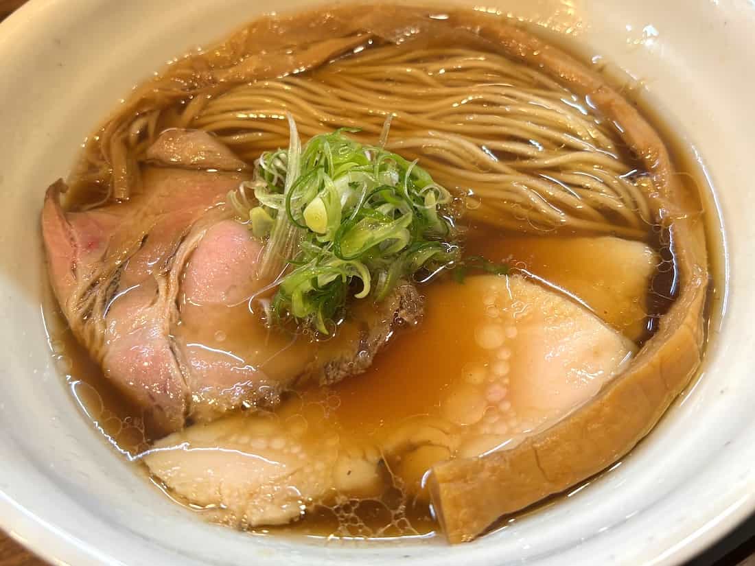 チャーシュー2種類醤油ラーメン